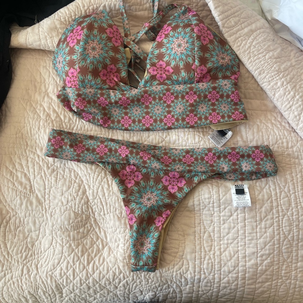 Sunlovers & Co handmade in Australia bikini set